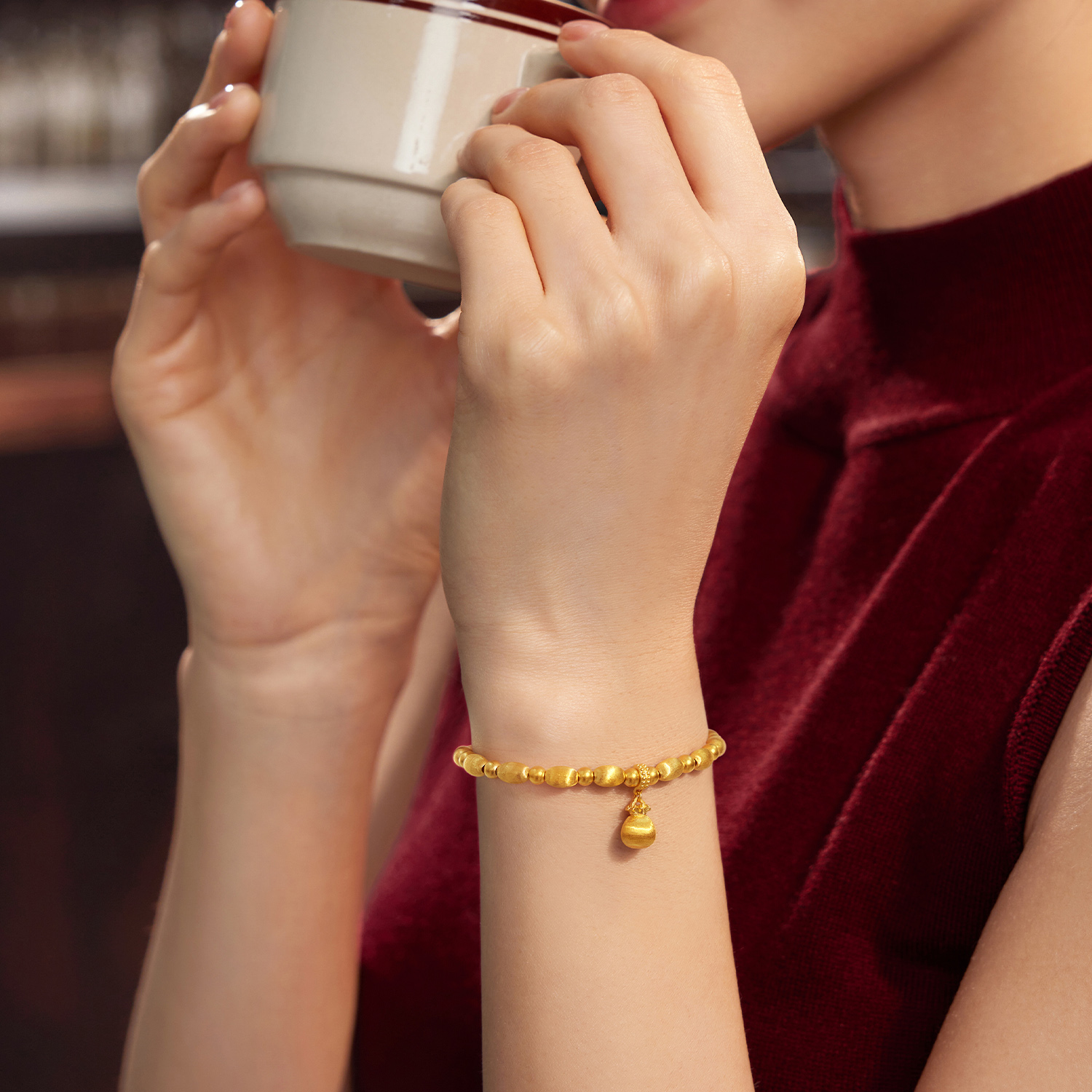 六福珠宝福袋黄金手链女5G丝绒金手工拉丝金珠手串计价L19G0005DS【1V1直播看货】