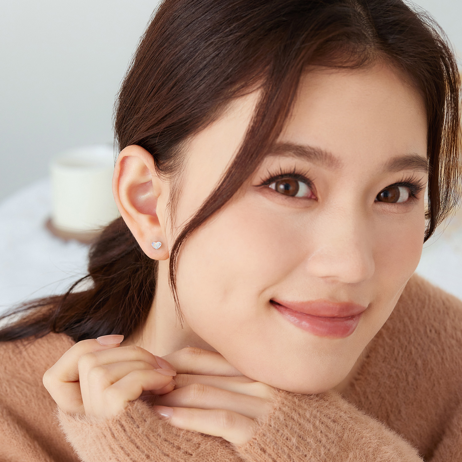 六福珠宝LOVE字母爱心铂金耳钉女款铂950白金耳饰计价G07TBPE0007新520礼物
