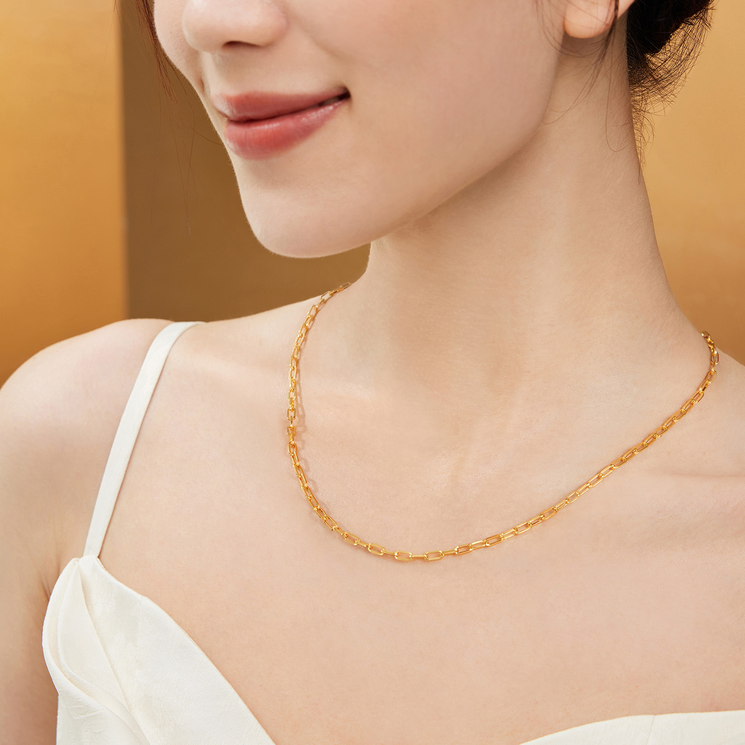 【20日上新】【成毅同款】六福珠宝冰钻十字链黄金项链素链计价037931NA冰钻新款