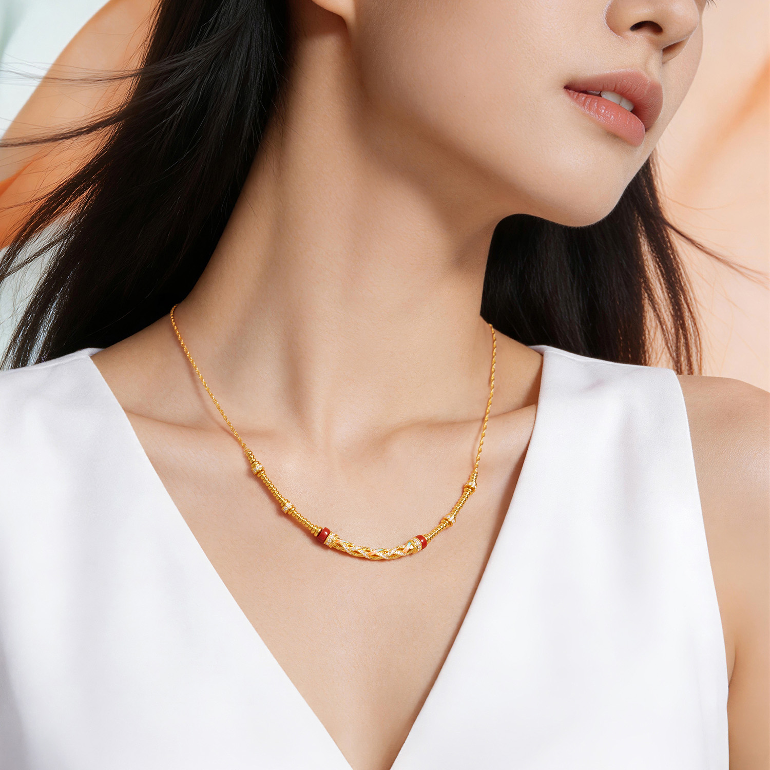 六福珠宝洛神水赋联名洛惊鸿黄金项链女钻石弯管颈链玉髓036562NA新品416