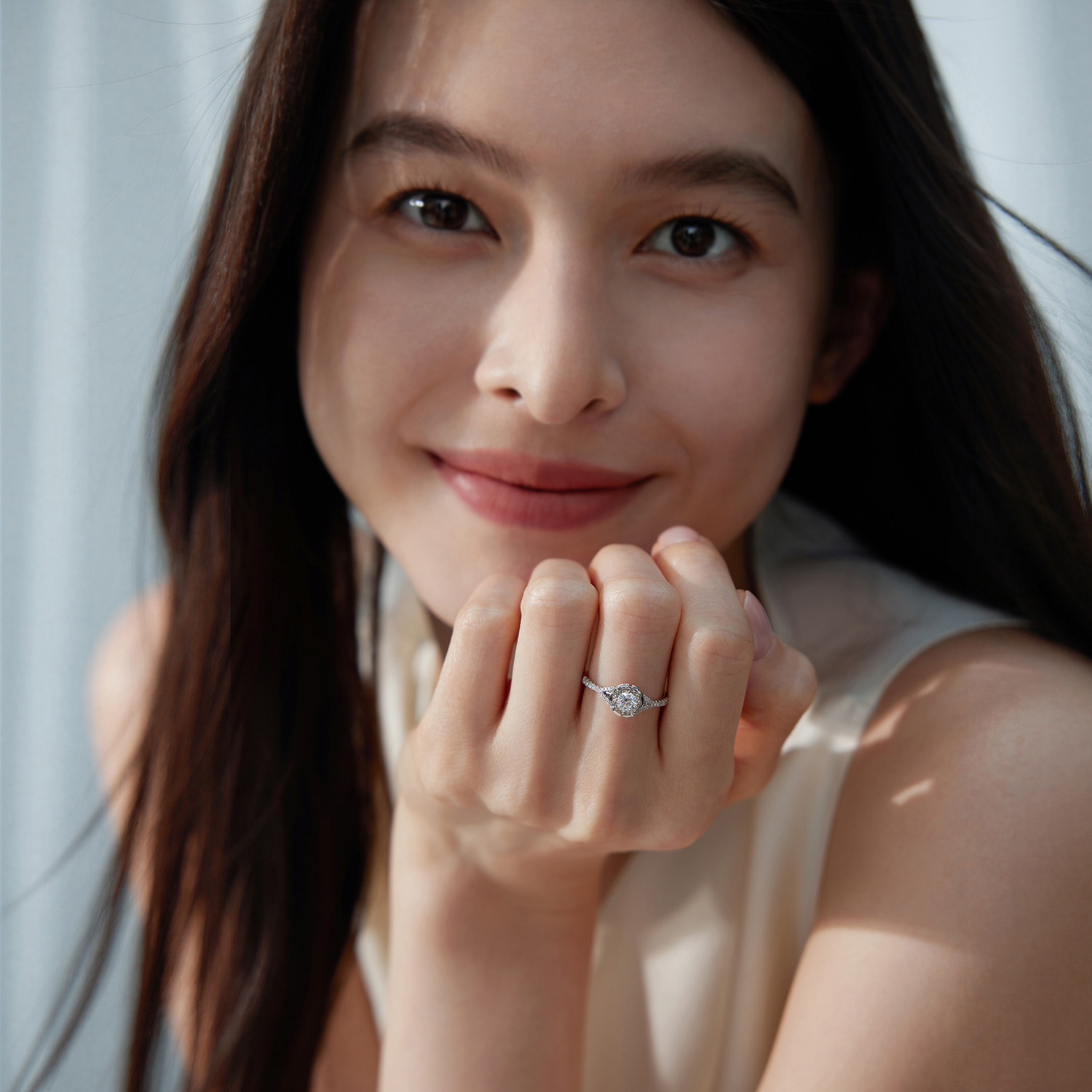 【成毅同款】六福珠宝爱很美光影密语18k金天然钻石戒指结婚嫁礼钻戒WD35162A