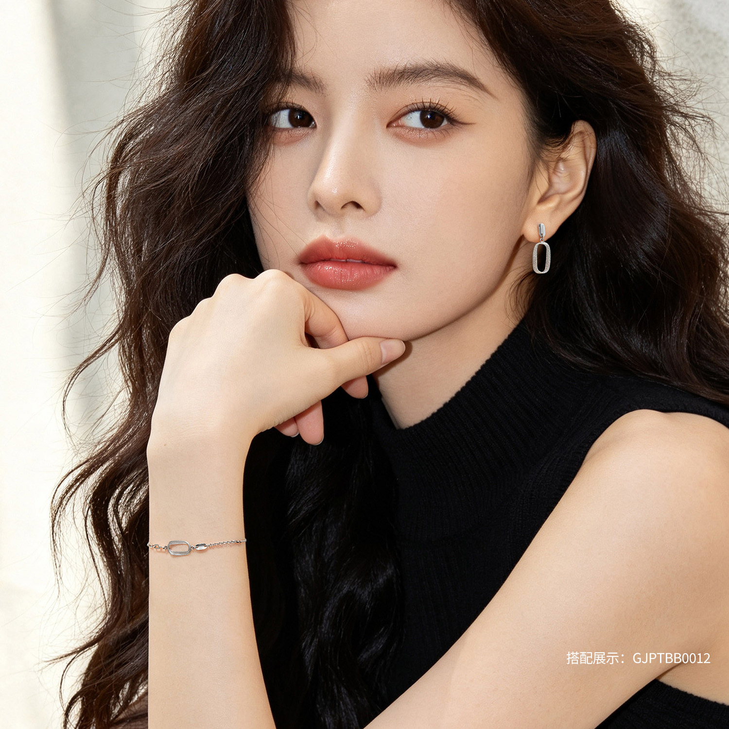 六福珠宝莫比乌斯环耳坠铂950铂金耳钉女耳环计价GJPTBE0008
